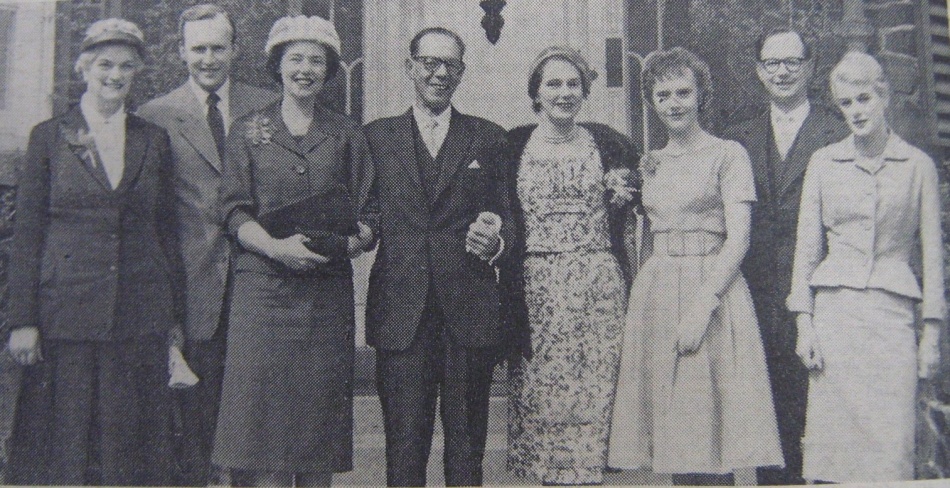 Local cinema pioneer married - 1959