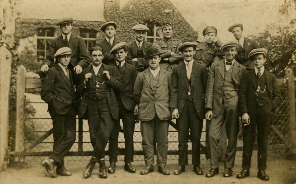 Outside Quorn Rawlins School gate, 1914