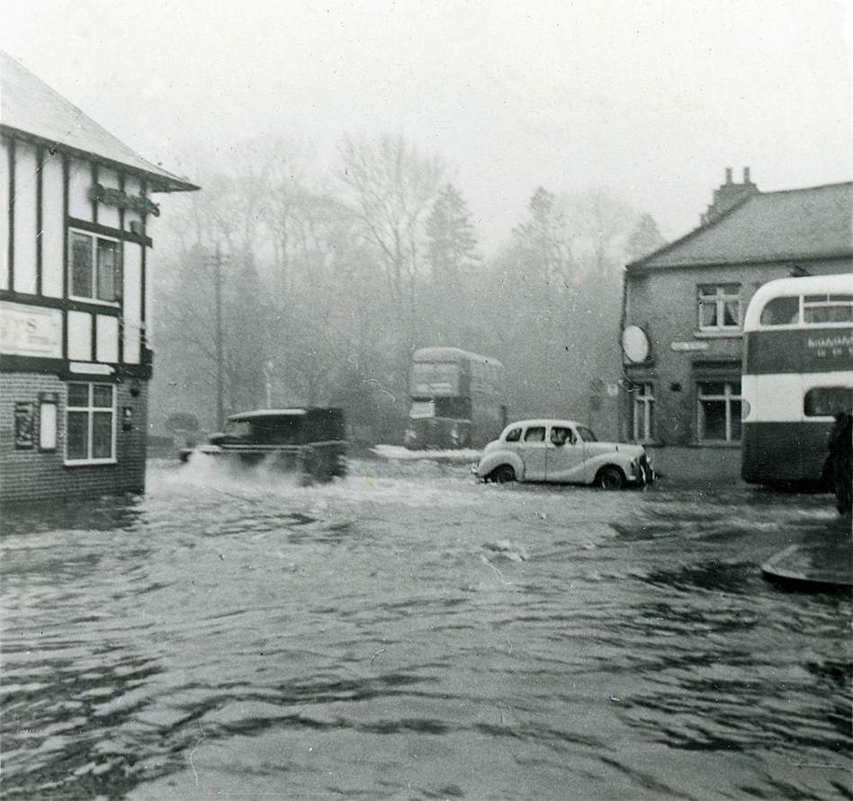 Quorn Cross in the floods