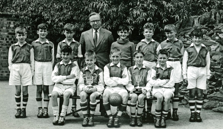 St Barts Primary School football team, 1957-58