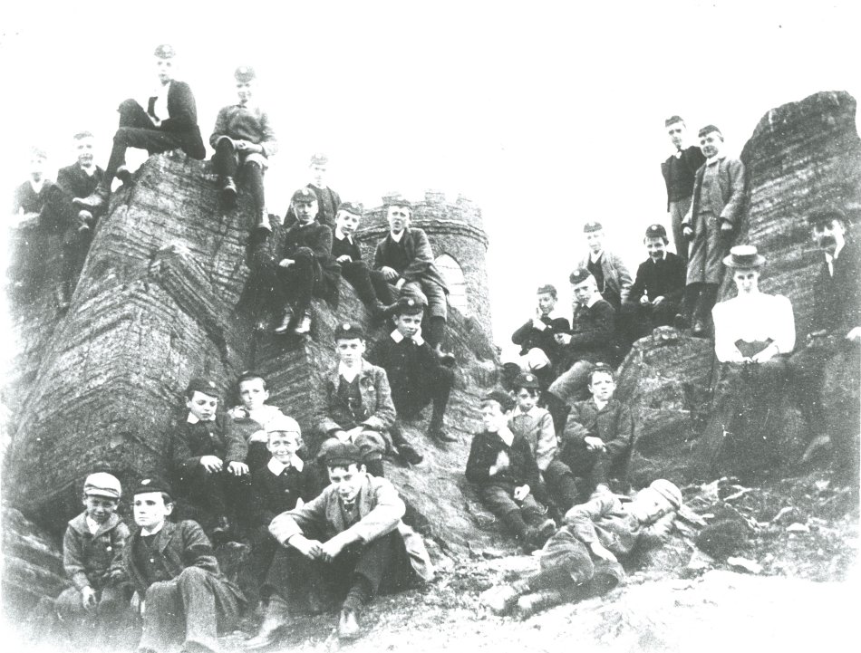 School outing to Bradgate Park 1909
